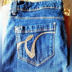 SOLD SOLD SOLD SOLD GLORIA VANDERBILT  Perfect Fit Jeans